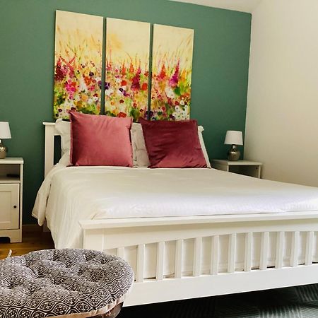 Aude Escape Bed and Breakfast Saint-Martin-Lys Esterno foto